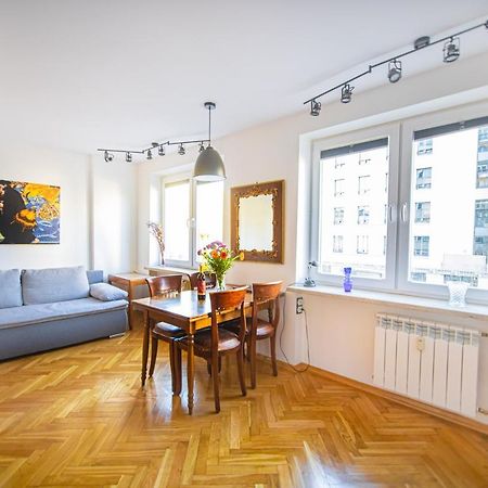 Charming Apt Next To Lazienki Park And City Center Varsóvia Exterior foto