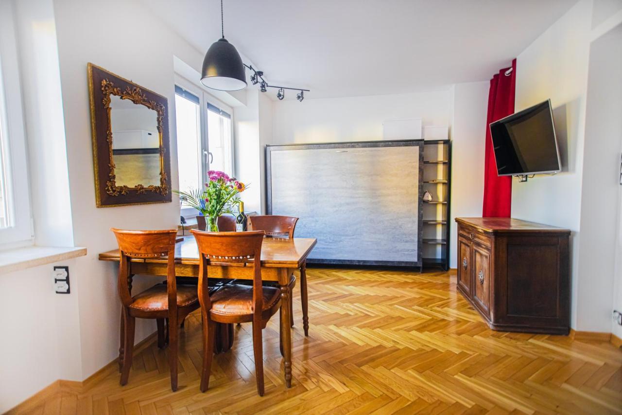 Charming Apt Next To Lazienki Park And City Center Varsóvia Exterior foto