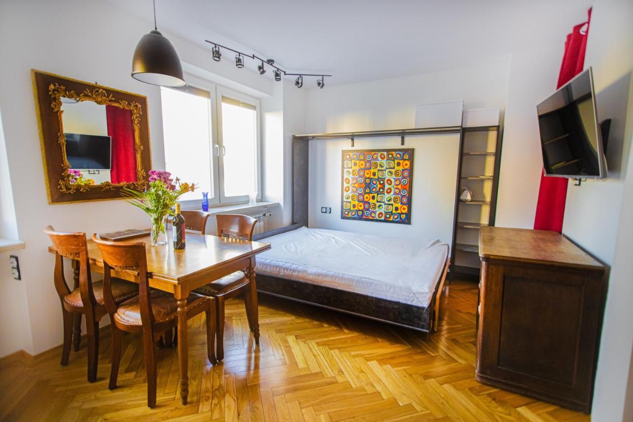 Charming Apt Next To Lazienki Park And City Center Varsóvia Exterior foto